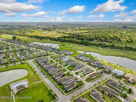 7218 E Village Square Vero Beach FL 32966