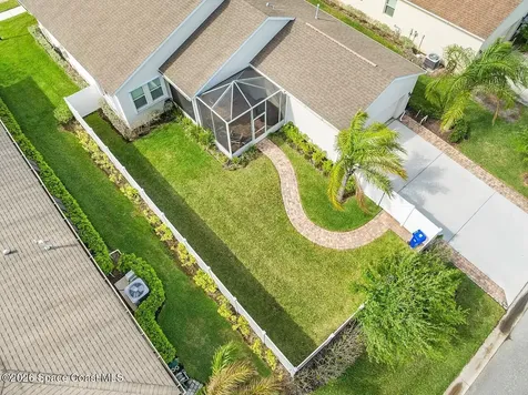 7218 E Village Square Vero Beach FL 32966