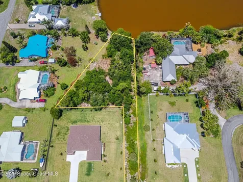 759 S Fischer Circle Sebastian FL 32958