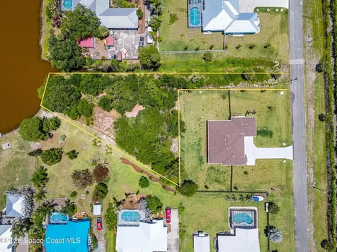 759 S Fischer Circle Sebastian FL 32958