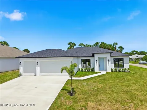 2905 Denver Avenue SE Palm Bay FL 32909