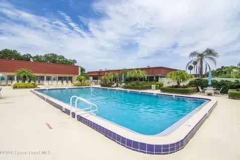 61 Woodland Drive Vero Beach FL 32962