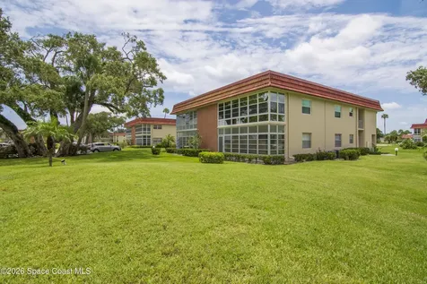 61 Woodland Drive Vero Beach FL 32962