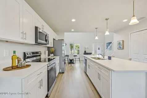 168-238 Hidden Woods Place Melbourne FL 32901