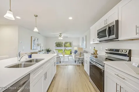 168-238 Hidden Woods Place Melbourne FL 32901