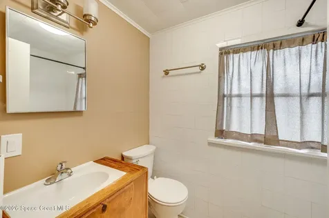 108 E Avenue D E Melbourne FL 32901