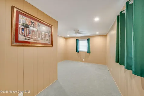 108 E Avenue D E Melbourne FL 32901