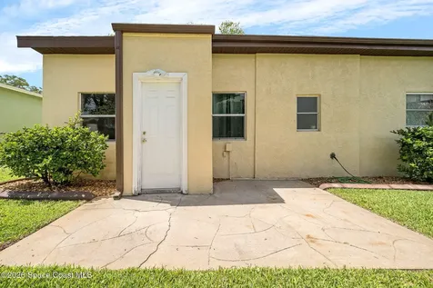 108 E Avenue D E Melbourne FL 32901