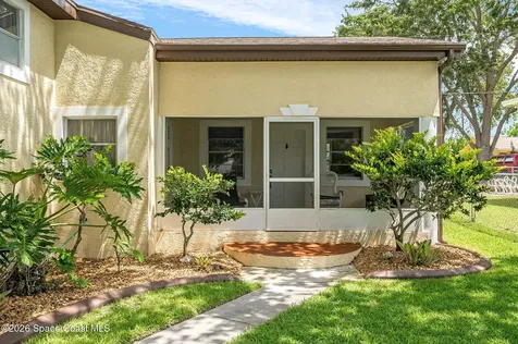108 E Avenue D E Melbourne FL 32901