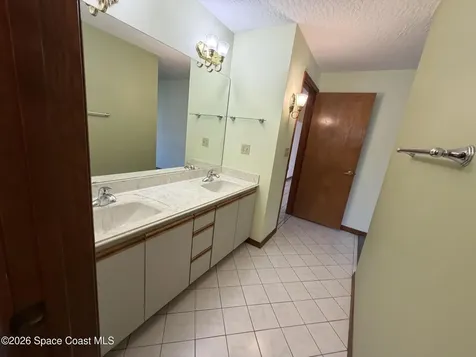195 Sea Breeze Circle Merritt Island FL 32953