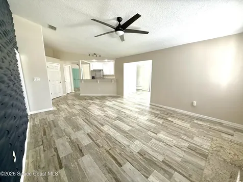 371 Narragansett Street NE Palm Bay FL 32907