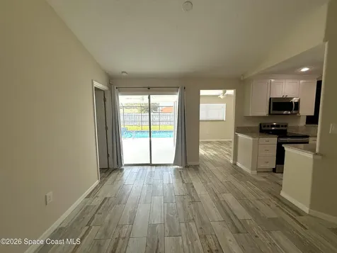 371 Narragansett Street NE Palm Bay FL 32907
