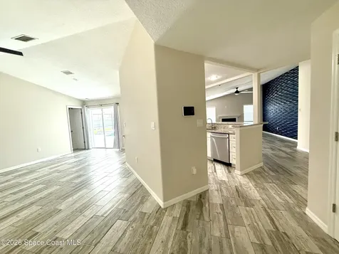 371 Narragansett Street NE Palm Bay FL 32907