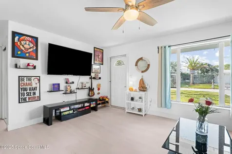 593 Cheyenne Avenue Melbourne FL 32935