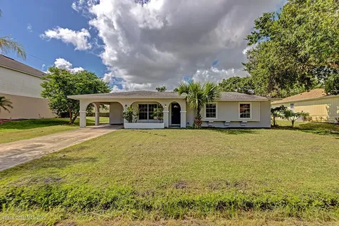 1640 Norman Street NE Palm Bay FL 32907