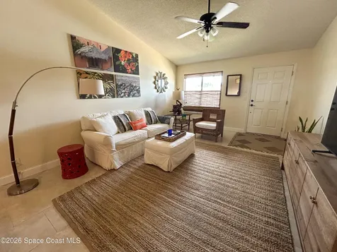 275 S 4th Street Cocoa Beach FL 32931
