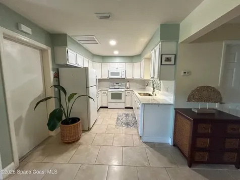 275 S 4th Street Cocoa Beach FL 32931