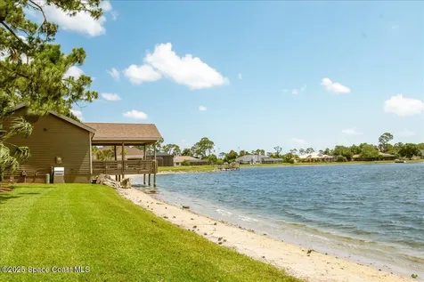 3639 Meadowlark Way Melbourne FL 32904