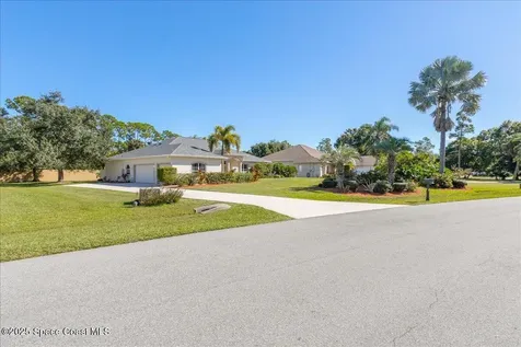 3639 Meadowlark Way Melbourne FL 32904
