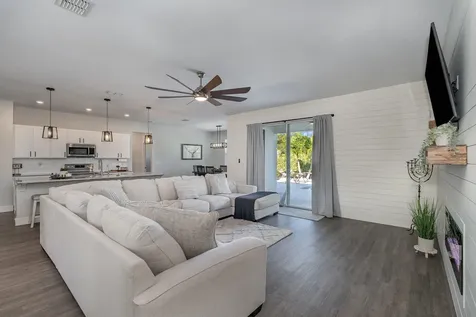 620 Cecelia Avenue SE Palm Bay FL 32909