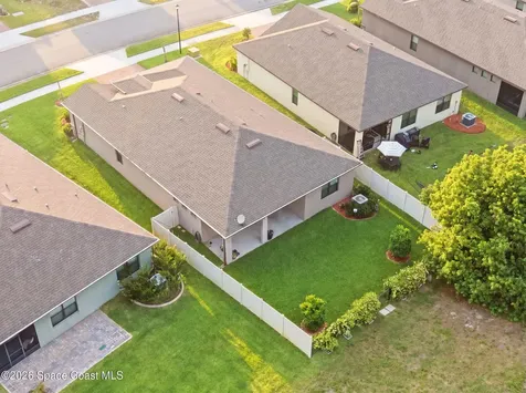 728 Acadia Court SE Palm Bay FL 32909