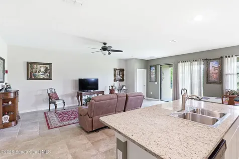 728 Acadia Court SE Palm Bay FL 32909