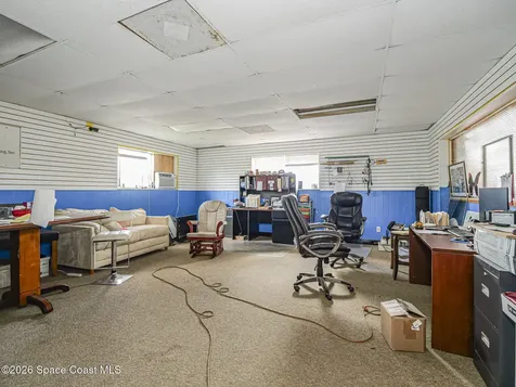 415 Us Highway 1 Vero Beach FL 32962