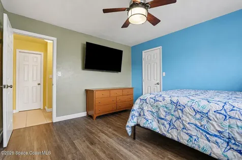 330 Glenwood Avenue Satellite Beach FL 32937
