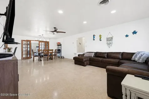 330 Glenwood Avenue Satellite Beach FL 32937