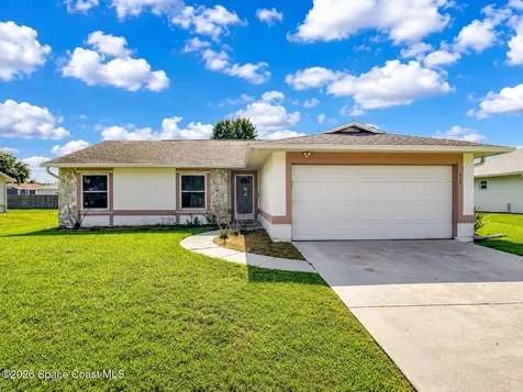 760 Highland Avenue NW Palm Bay FL 32907