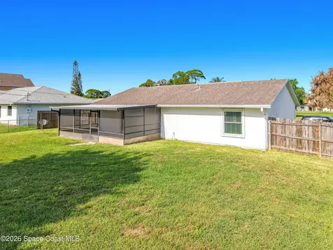 760 Highland Avenue NW Palm Bay FL 32907