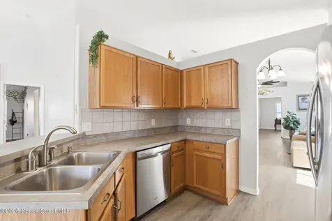 14524 Lisalynne Court Orlando FL 32826