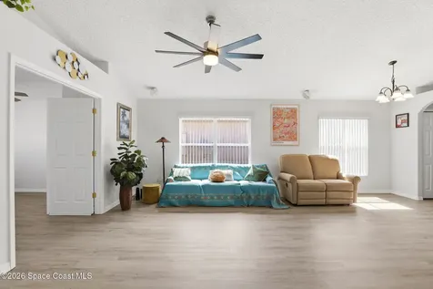 14524 Lisalynne Court Orlando FL 32826
