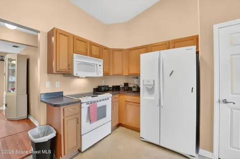 534 White Plains Avenue SW Palm Bay FL 32908
