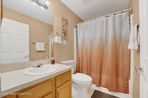 534 White Plains Avenue SW Palm Bay FL 32908