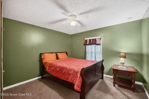 534 White Plains Avenue SW Palm Bay FL 32908