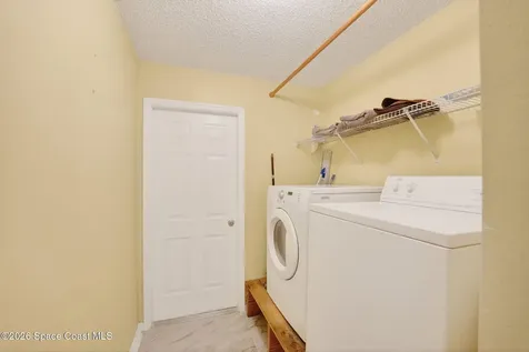 534 White Plains Avenue SW Palm Bay FL 32908