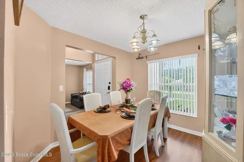 534 White Plains Avenue SW Palm Bay FL 32908
