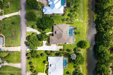109 Harbor Point Drive Sebastian FL 32958