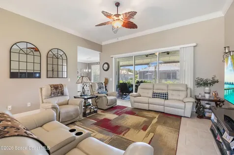 5828 Pine Ridge Circle Vero Beach FL 32967