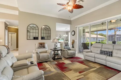 5828 Pine Ridge Circle Vero Beach FL 32967