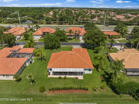 5828 Pine Ridge Circle Vero Beach FL 32967