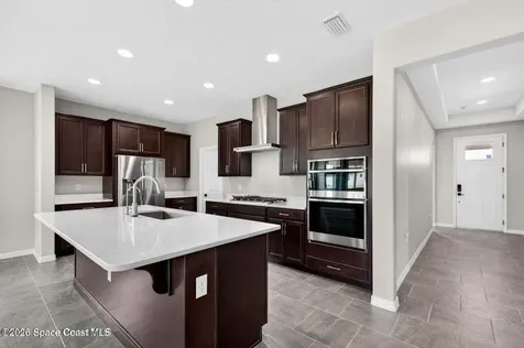 9222 Machin Place Melbourne FL 32940