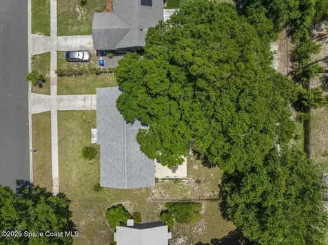 1735 40th Avenue Vero Beach FL 32960