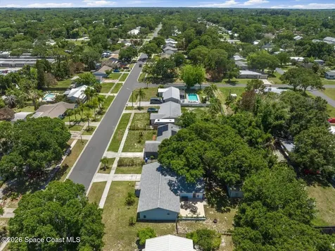 1735 40th Avenue Vero Beach FL 32960