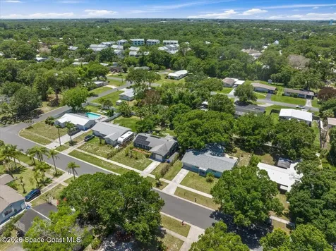 1735 40th Avenue Vero Beach FL 32960