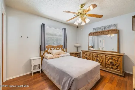 1735 40th Avenue Vero Beach FL 32960