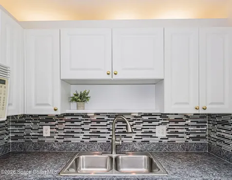 109 Spring Lake Court Vero Beach FL 32962