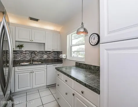 109 Spring Lake Court Vero Beach FL 32962