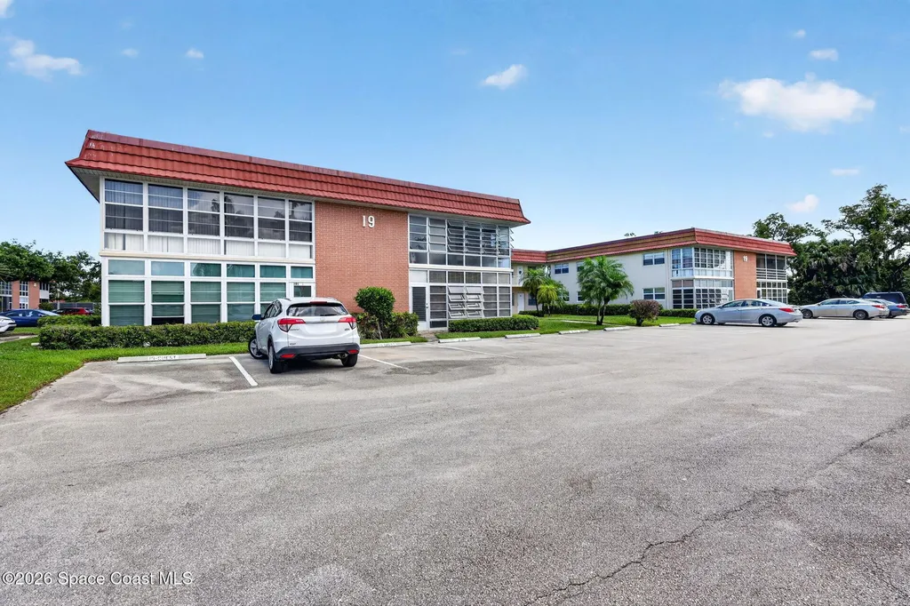19 Pine Arbor Lane Vero Beach FL 32962